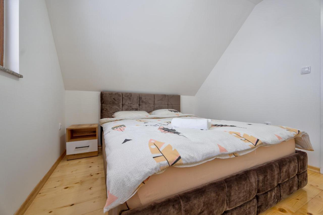 Idila Zaovinskog Jezera Villa Zaovine Buitenkant foto
